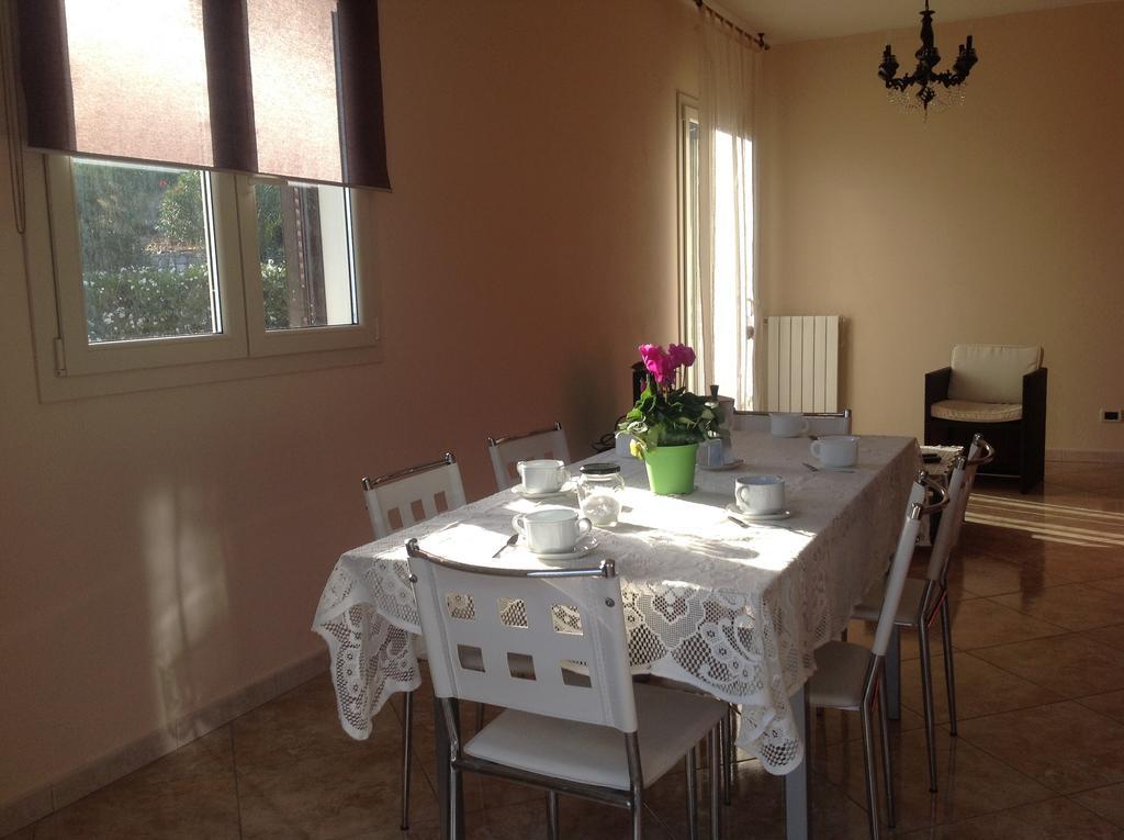 Agriturismo Da Lui Bordighera Zimmer foto